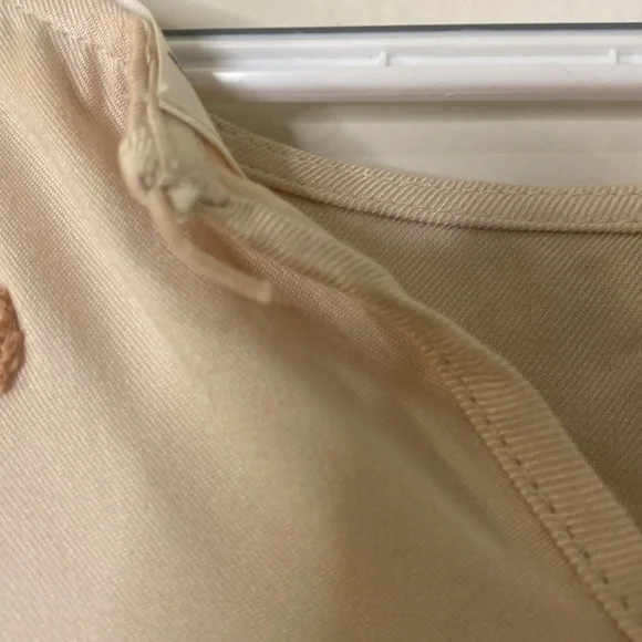 Women’s Pom Pom Top - Picture 3 of 3